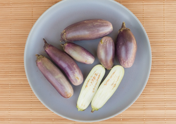 aubergine pusa purple